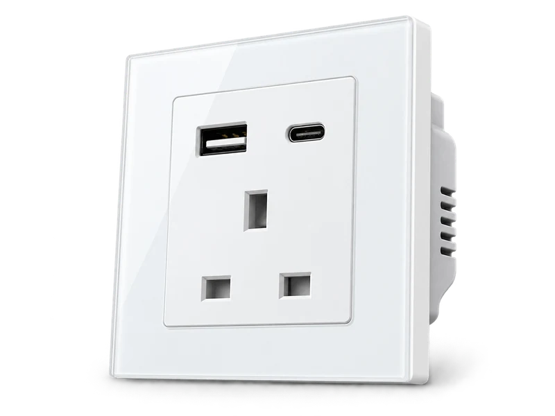 USB-A and USB-C socket